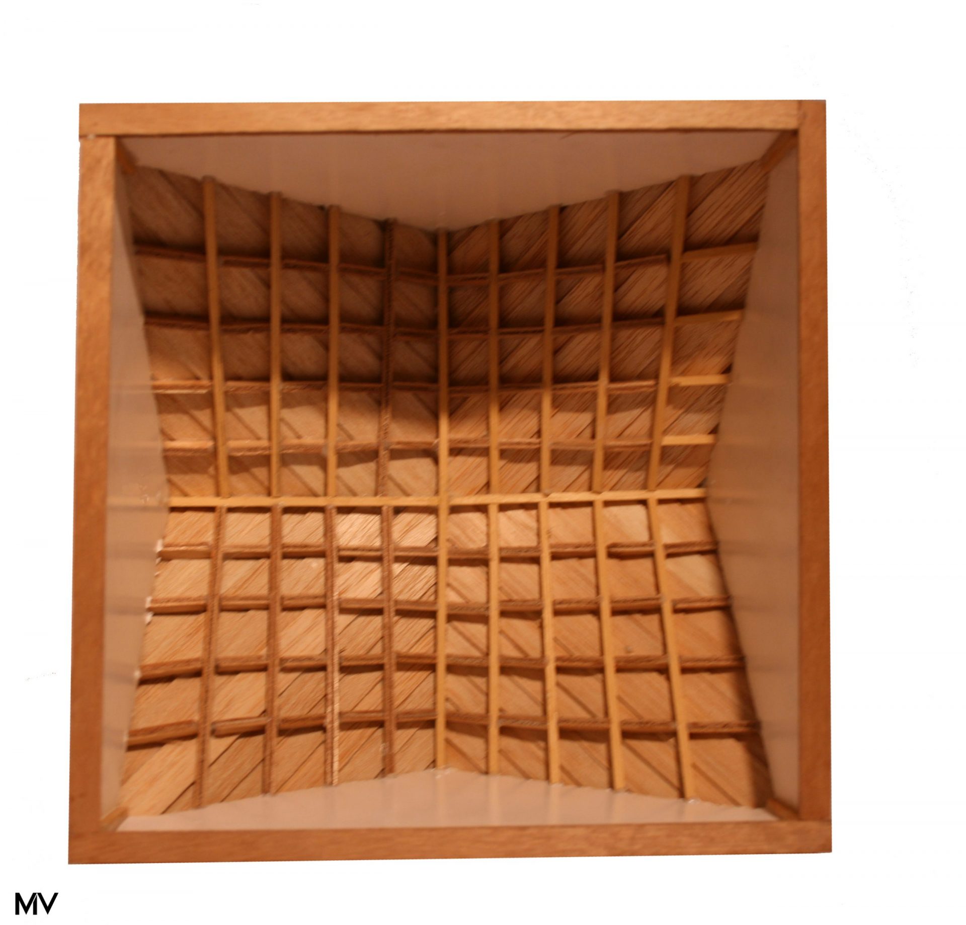 Quadrature – Atelier (vue 2) – Pavillon à toiture en paraboloïde hyperbolique, structure en charpente bois apparente.