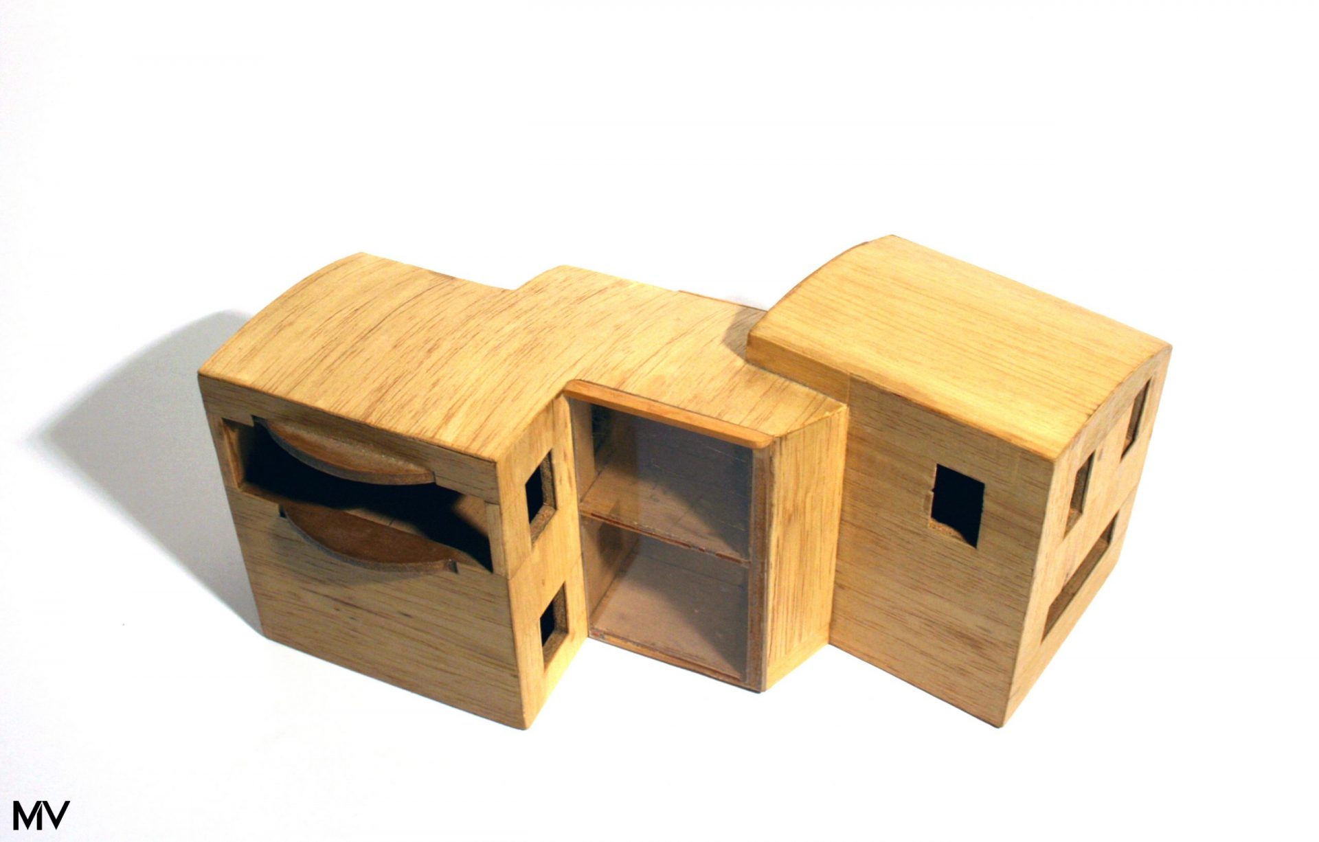 Villa – Maquette chantier – Maquette type chantier d'une villa tryptique, maquette réalisé en bois.